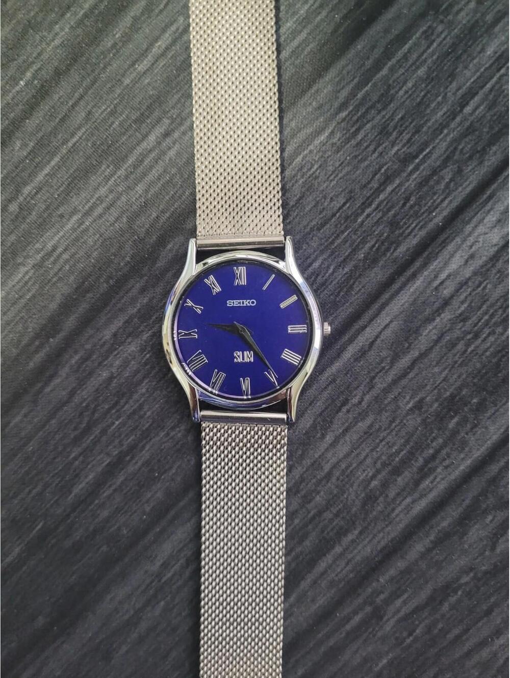 Vintage Seiko Round Slim Roman Blue Dial Slv Mens Watch